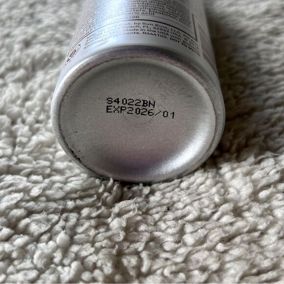 Sun Bum Mineral SPF 30 Sunscreen Spray - Picture 7 of 9